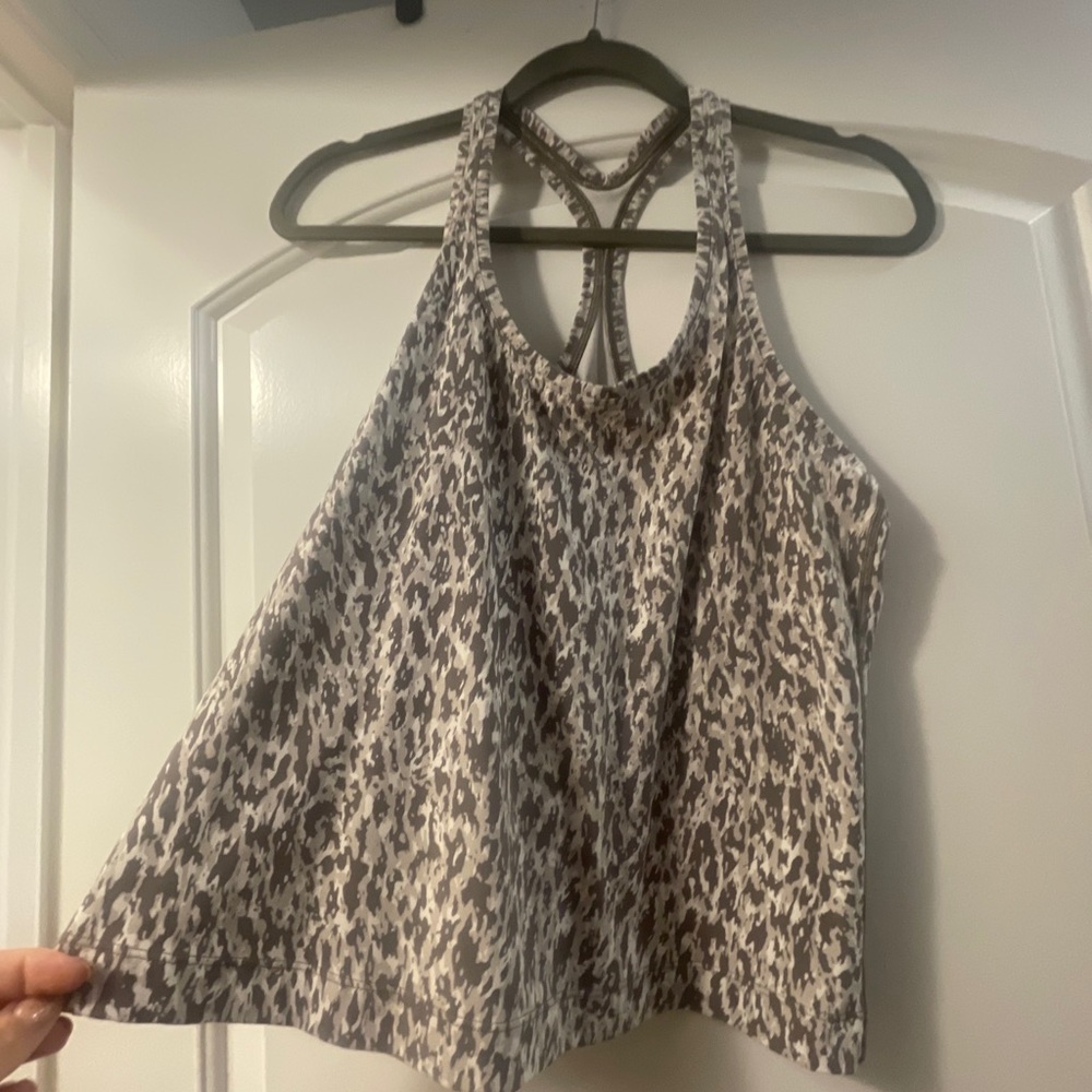 Lululemon Tank - Picture 2 of 3